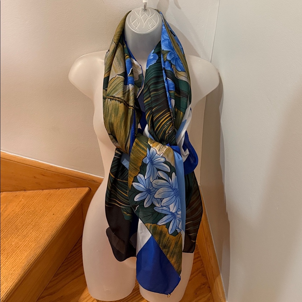 Leonardi Tropical Print Oversized Scarf Shawl Wrap Sarong Made in Italy
